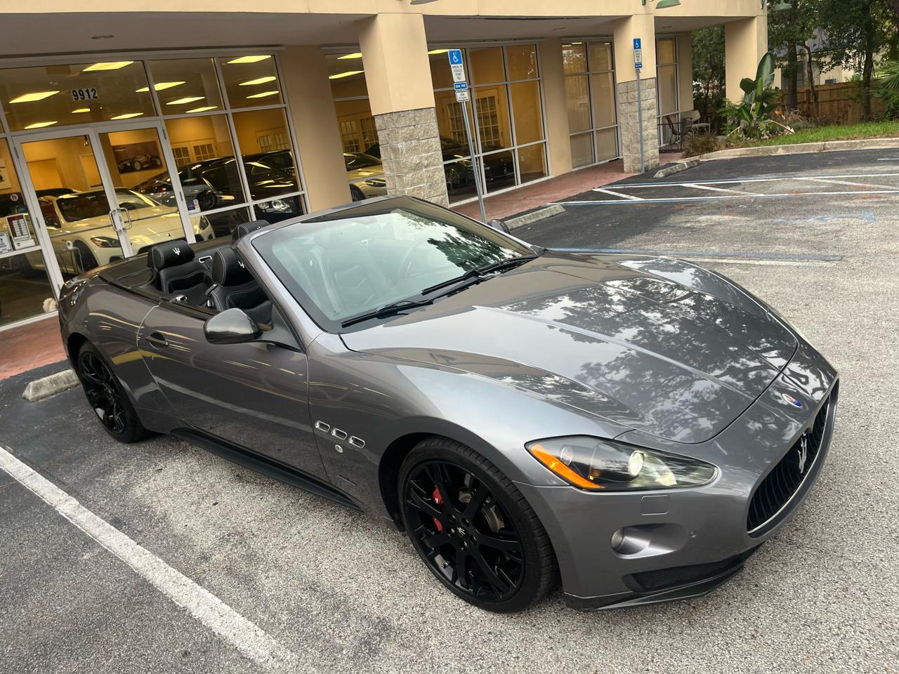 Maserati GranTurismo Convertible 2dr Conv GranTurismo Sport 2012