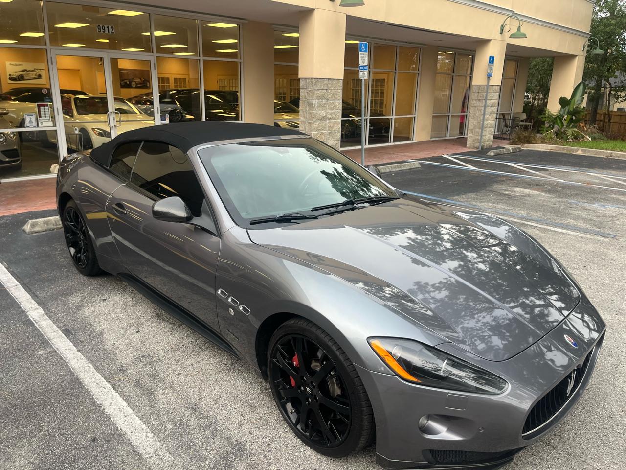 Maserati GranTurismo Convertible 2dr Conv GranTurismo Sport 2012