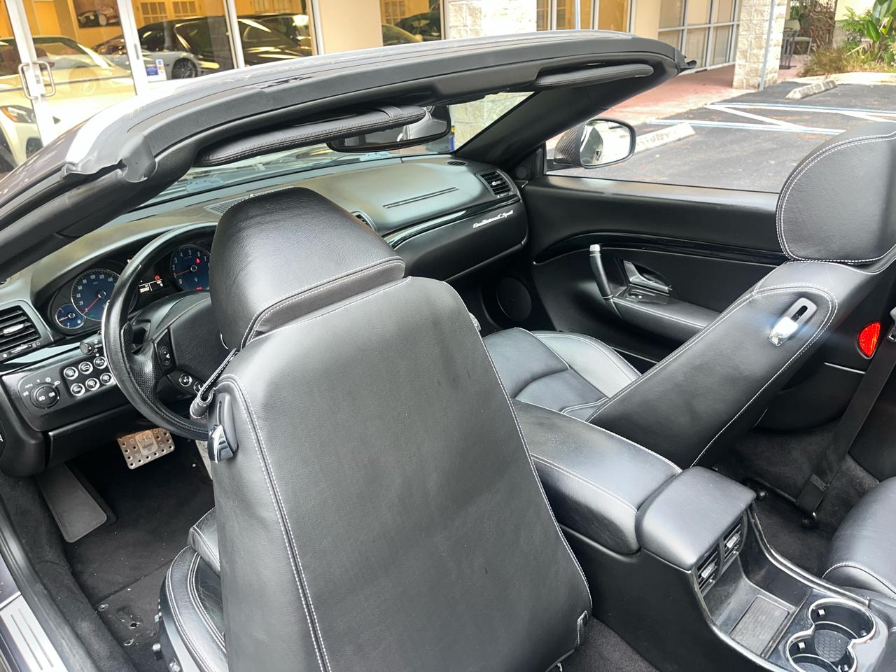 Maserati GranTurismo Convertible 2dr Conv GranTurismo Sport 2012