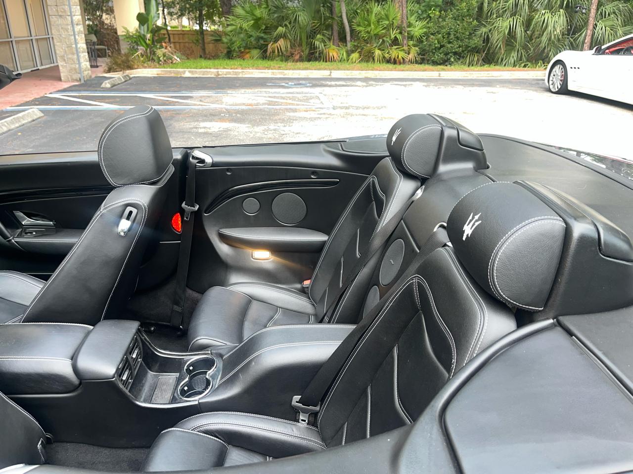 Maserati GranTurismo Convertible 2dr Conv GranTurismo Sport 2012