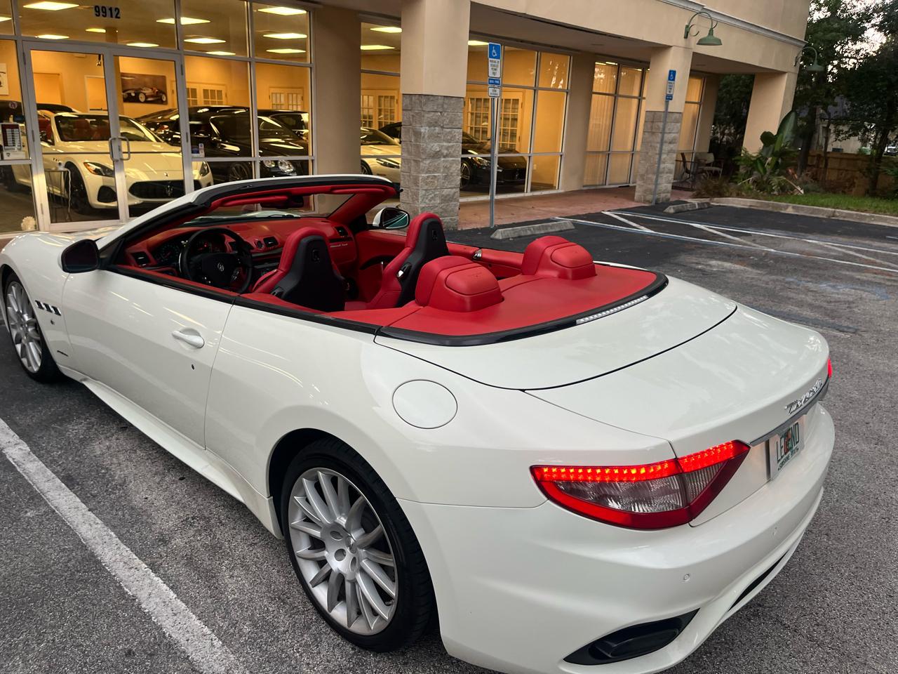 Maserati GranTurismo Convertible Sport 4.7L 2018