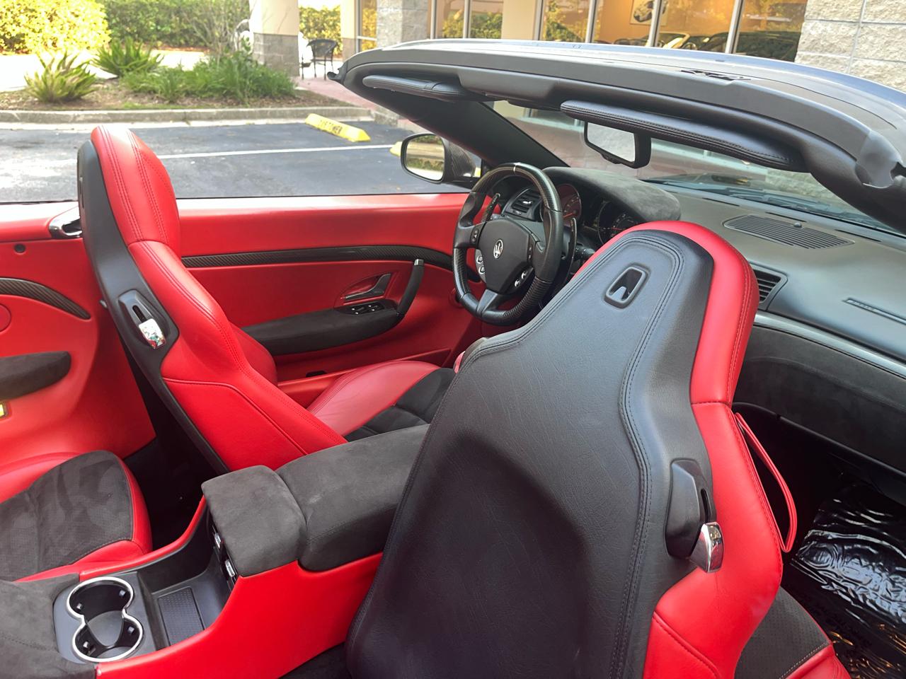 Maserati GranTurismo Convertible 2dr Conv GranTurismo MC 2017