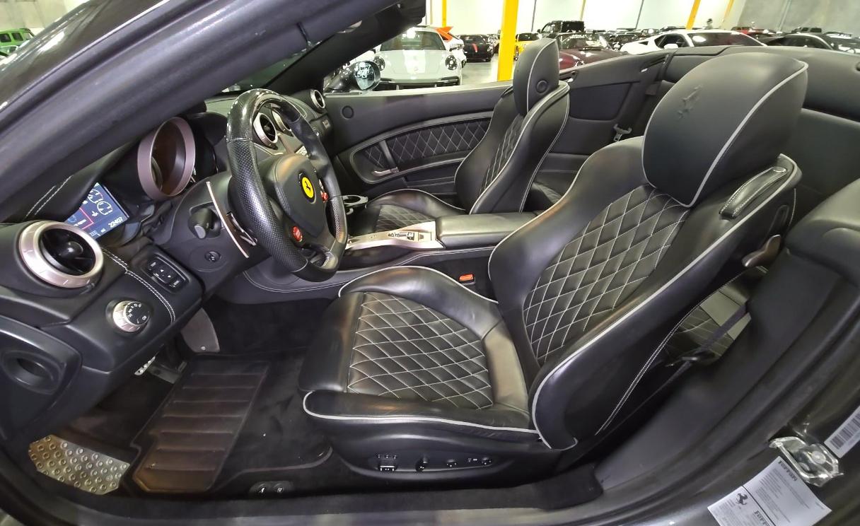 Ferrari California 2dr Conv 2011