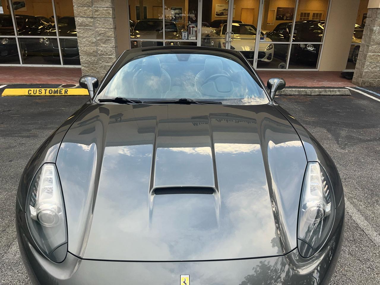 Ferrari California 2dr Conv 2011