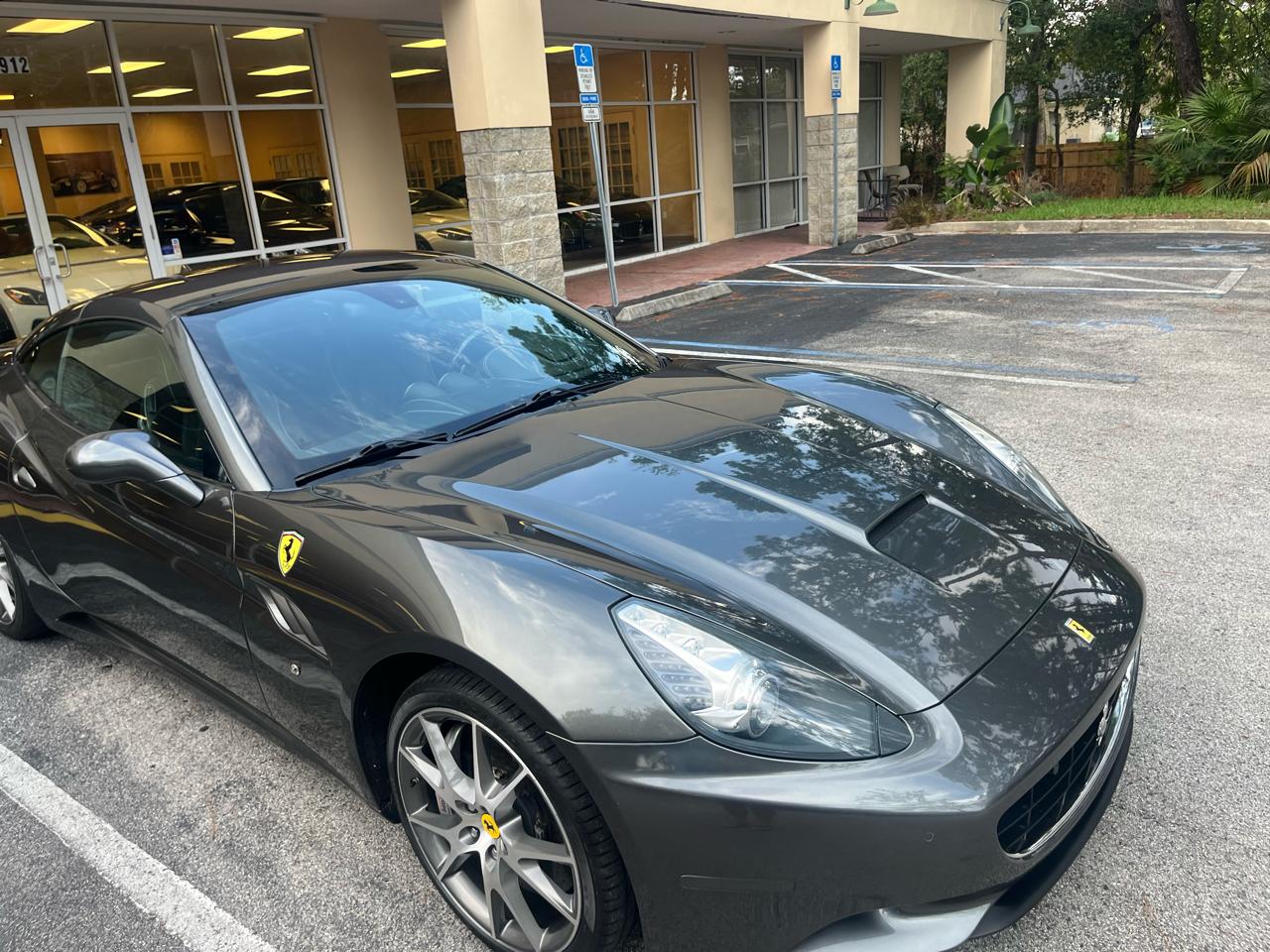 Ferrari California 2dr Conv 2011