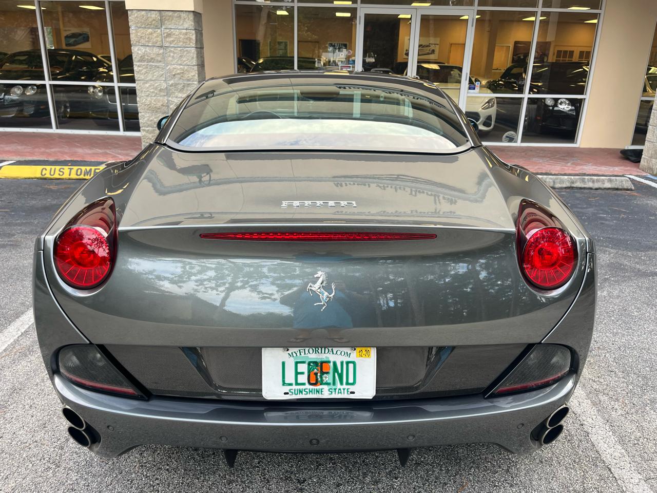 Ferrari California 2dr Conv 2011