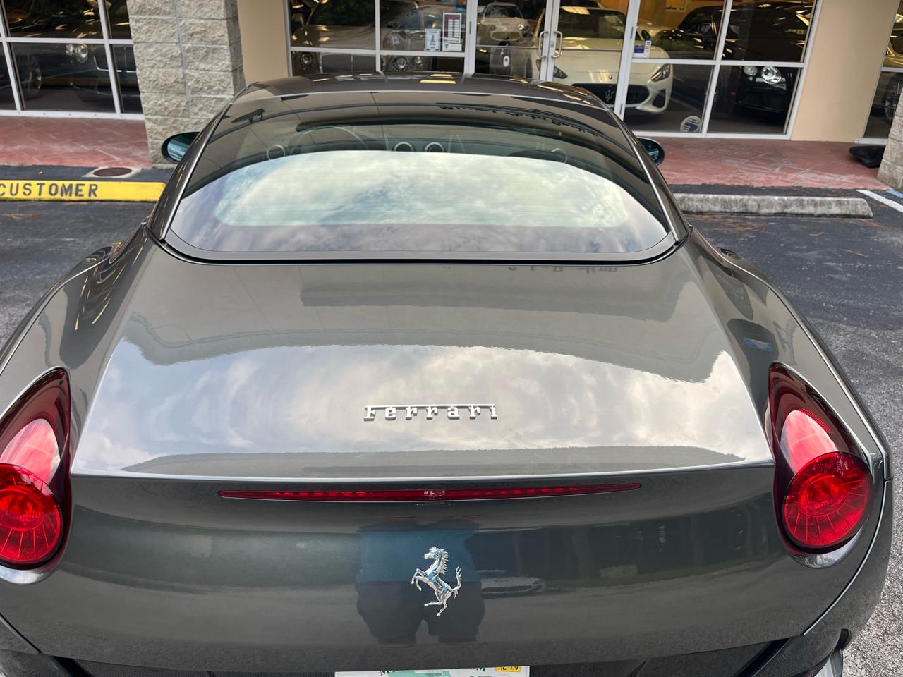 Ferrari California 2dr Conv 2011