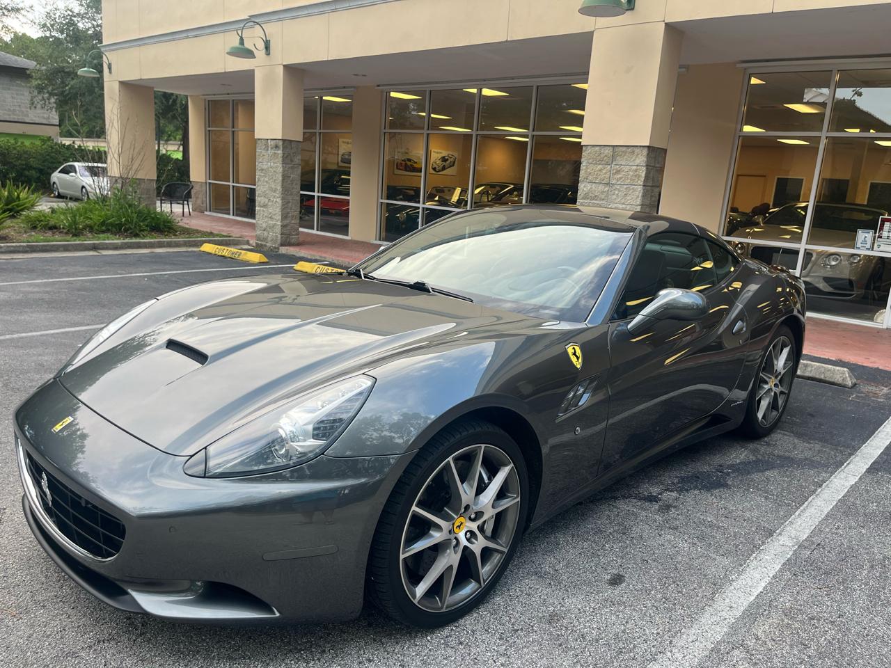 Ferrari California 2dr Conv 2011
