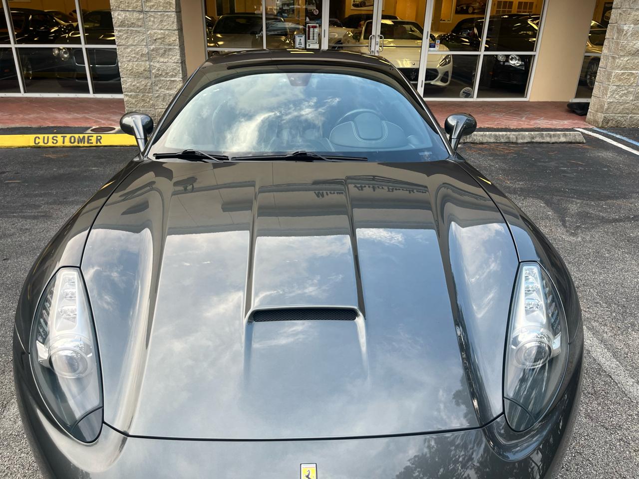 Ferrari California 2dr Conv 2011