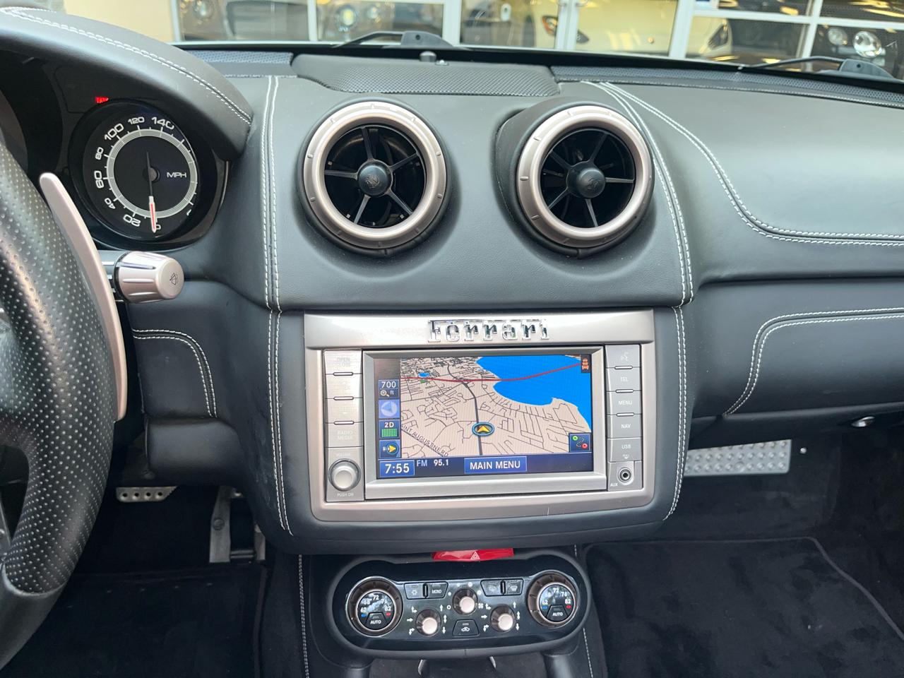 Ferrari California 2dr Conv 2011