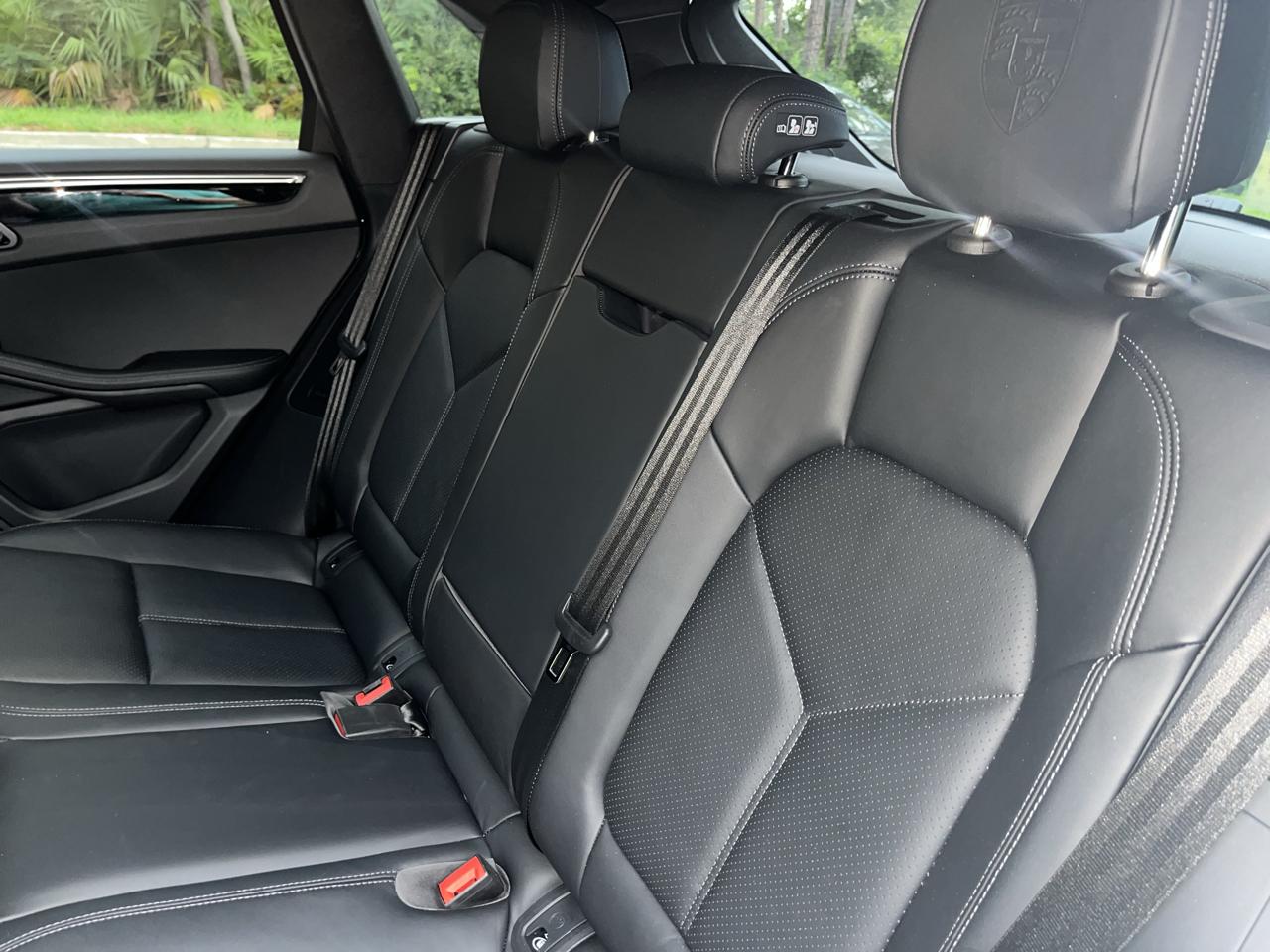 Porsche Macan AWD 2025