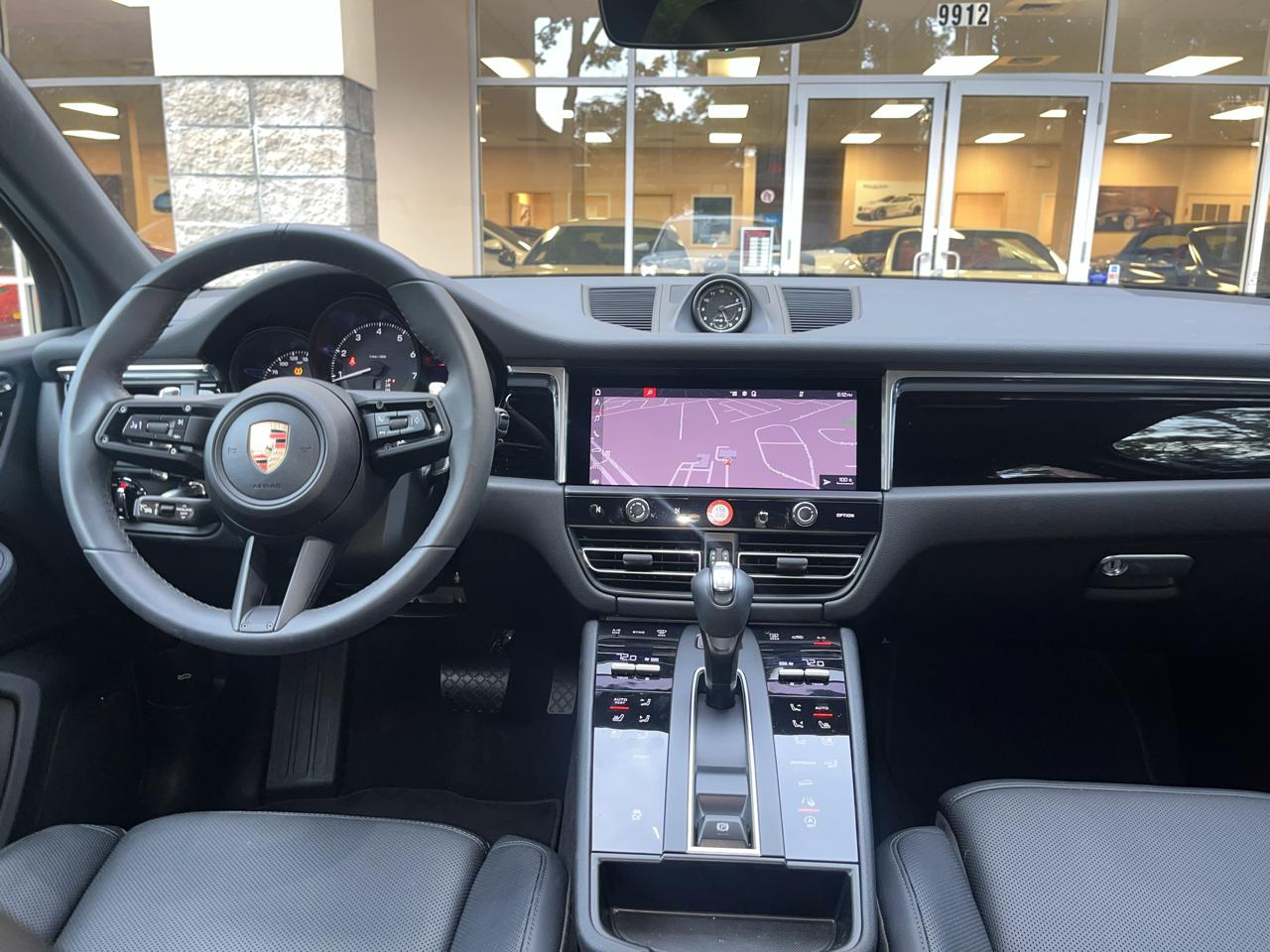 Porsche Macan AWD 2025