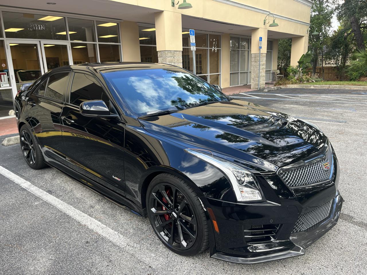 Cadillac ATS-V Sedan 4dr Sdn 2017