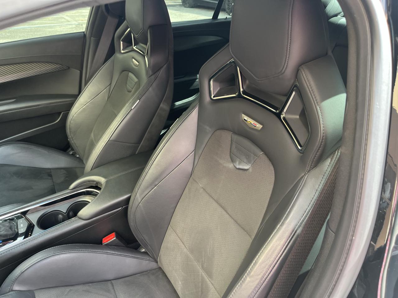 Cadillac ATS-V Sedan 4dr Sdn 2017