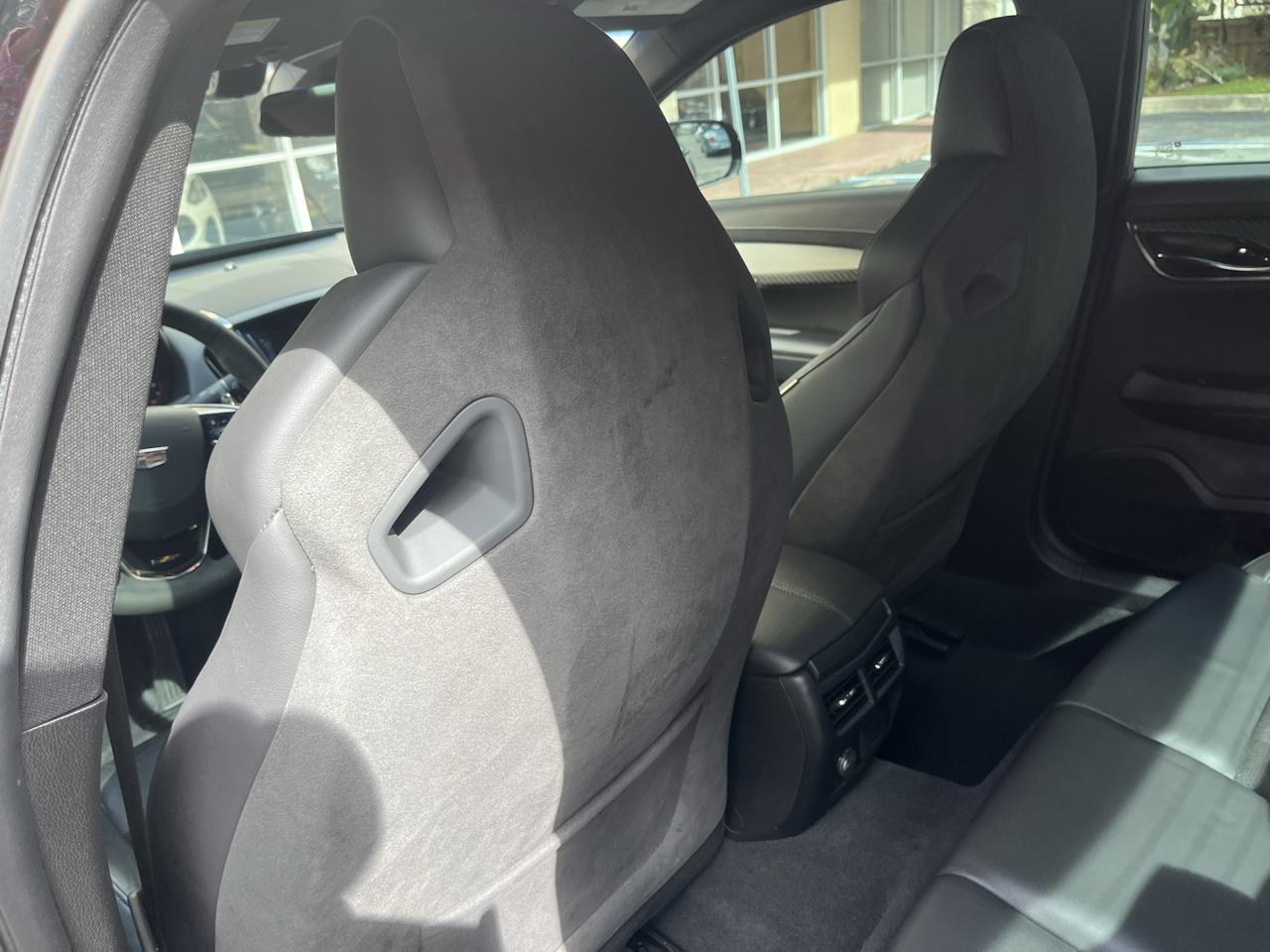 Cadillac ATS-V Sedan 4dr Sdn 2017