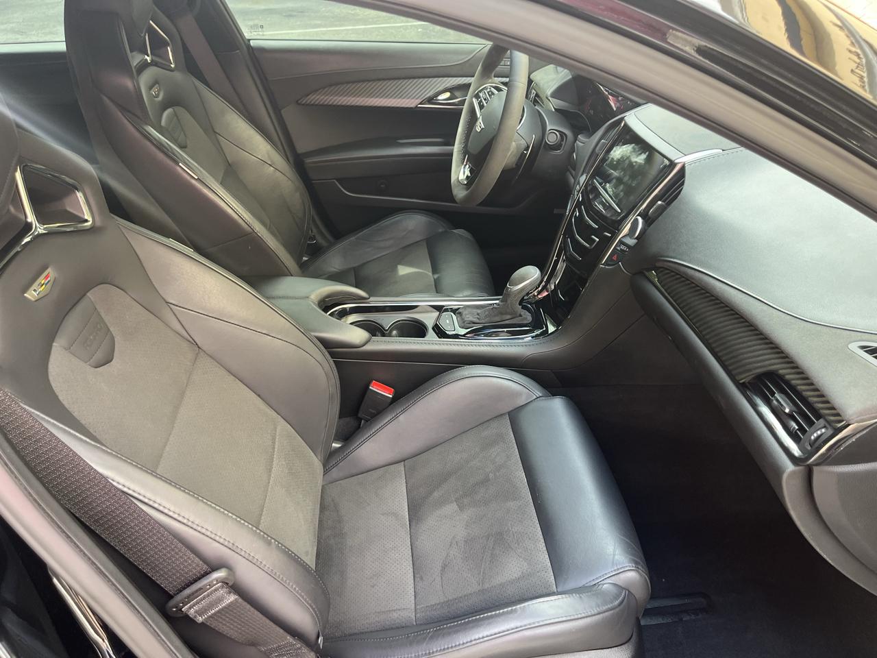 Cadillac ATS-V Sedan 4dr Sdn 2017