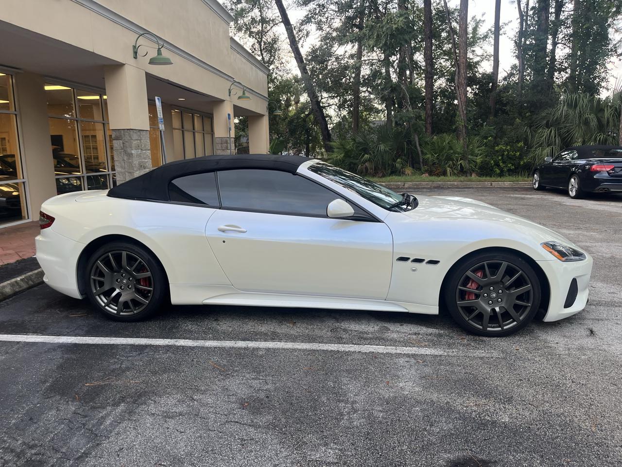 Maserati GranTurismo Convertible Sport 4.7L 2019