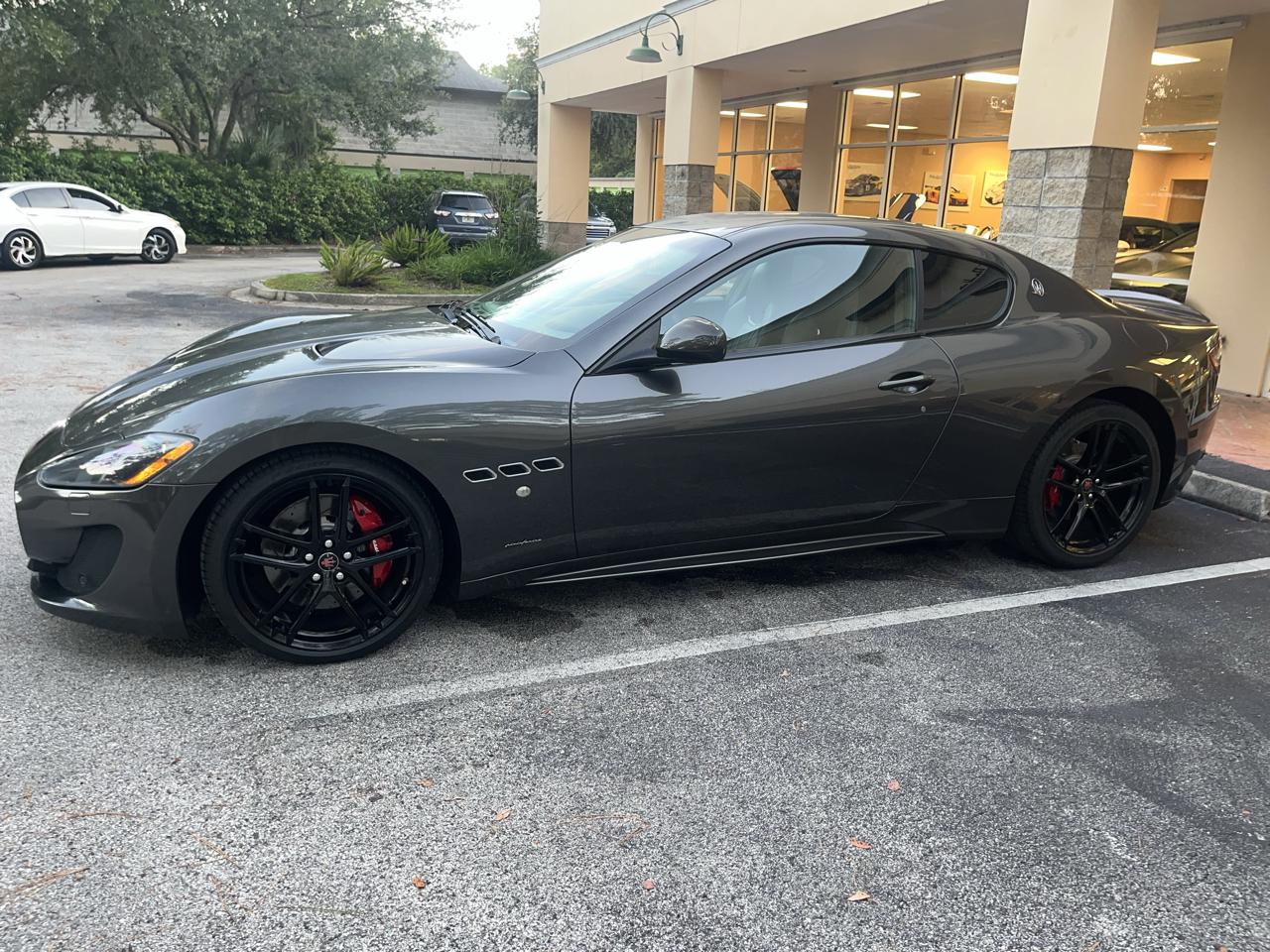 Maserati GranTurismo MC Centennial Edition 4.7L 2017