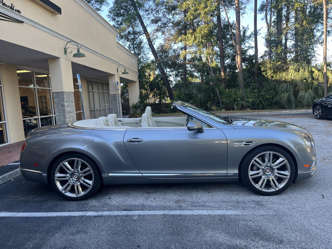 Bentley Continental GT V8 Convertible 2017