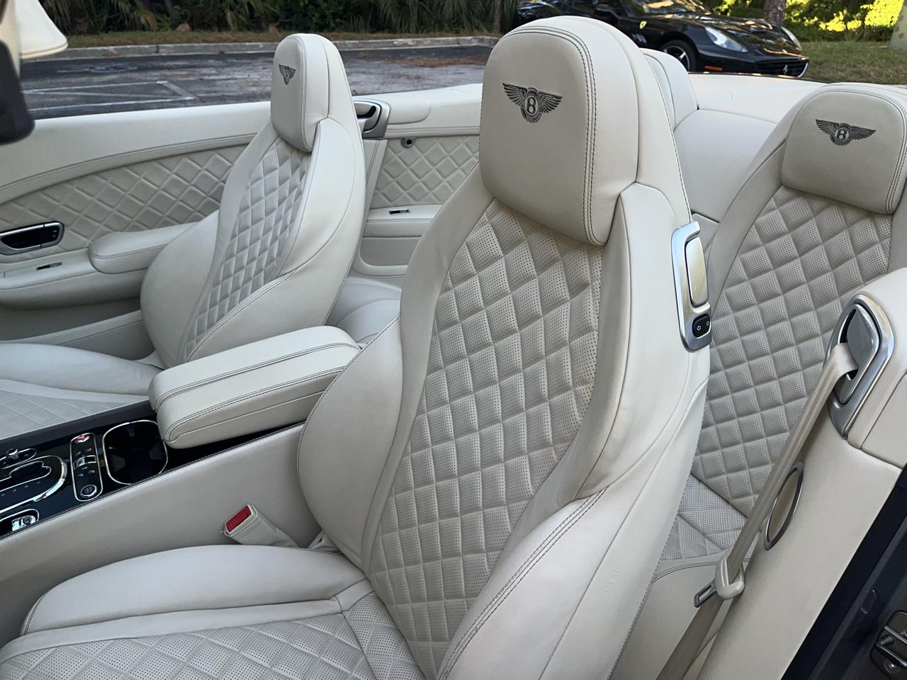 Bentley Continental GT V8 Convertible 2017