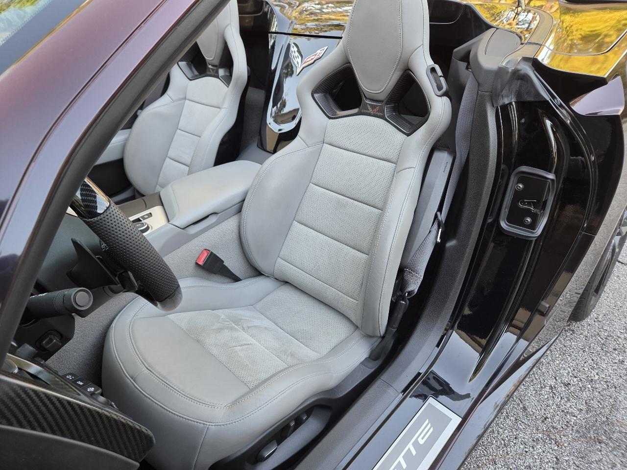 Chevrolet Corvette Stingray 2dr Z51 Conv w/3LT 2014
