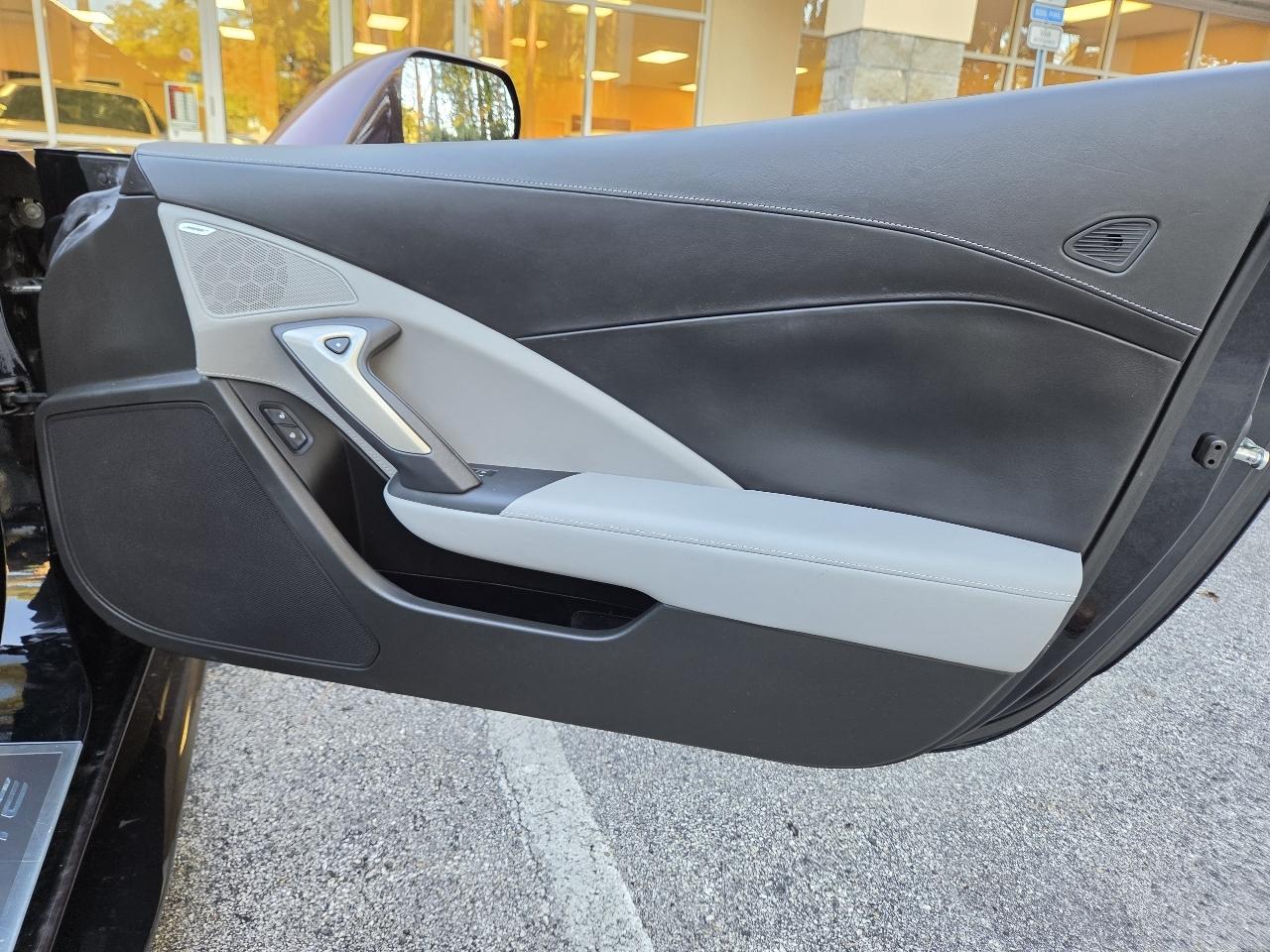 Chevrolet Corvette Stingray 2dr Z51 Conv w/3LT 2014