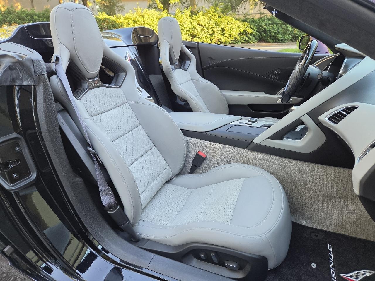 Chevrolet Corvette Stingray 2dr Z51 Conv w/3LT 2014