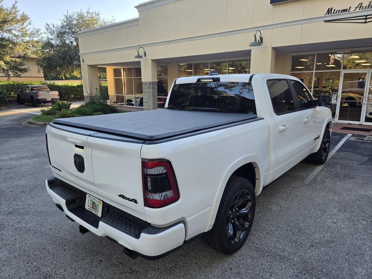 RAM 1500 Limited 4x4 Crew Cab 5'7" Box 2022