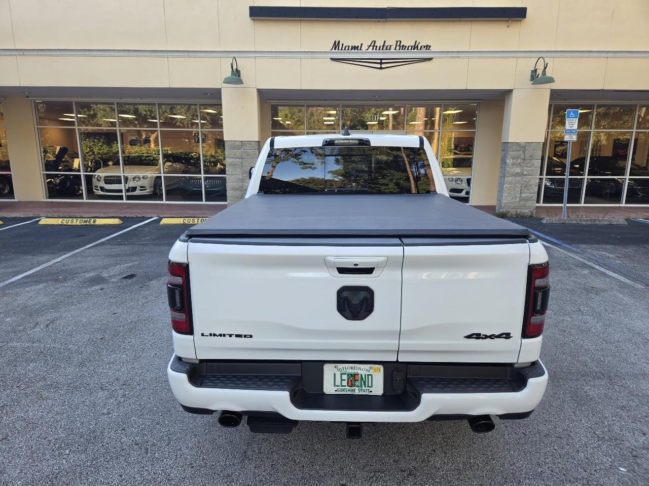 RAM 1500 Limited 4x4 Crew Cab 5'7" Box 2022
