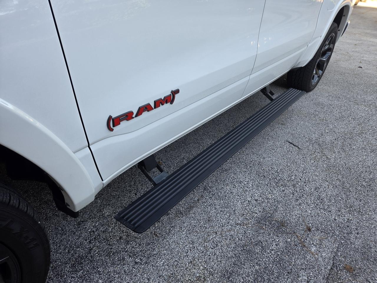 RAM 1500 Limited 4x4 Crew Cab 5'7" Box 2022