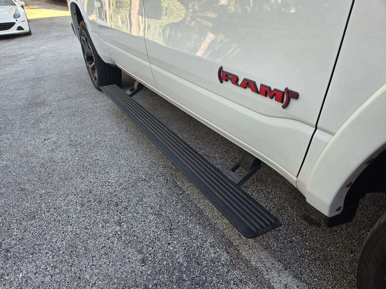RAM 1500 Limited 4x4 Crew Cab 5'7" Box 2022