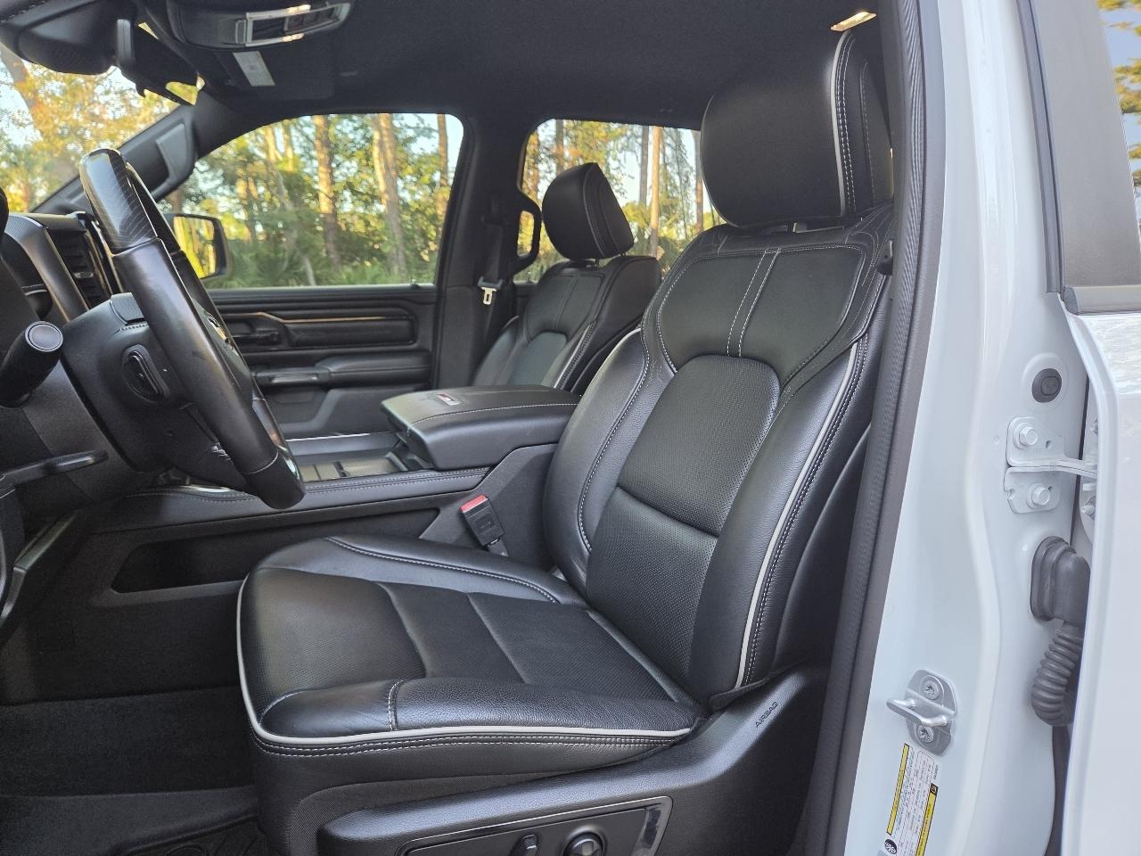 RAM 1500 Limited 4x4 Crew Cab 5'7" Box 2022