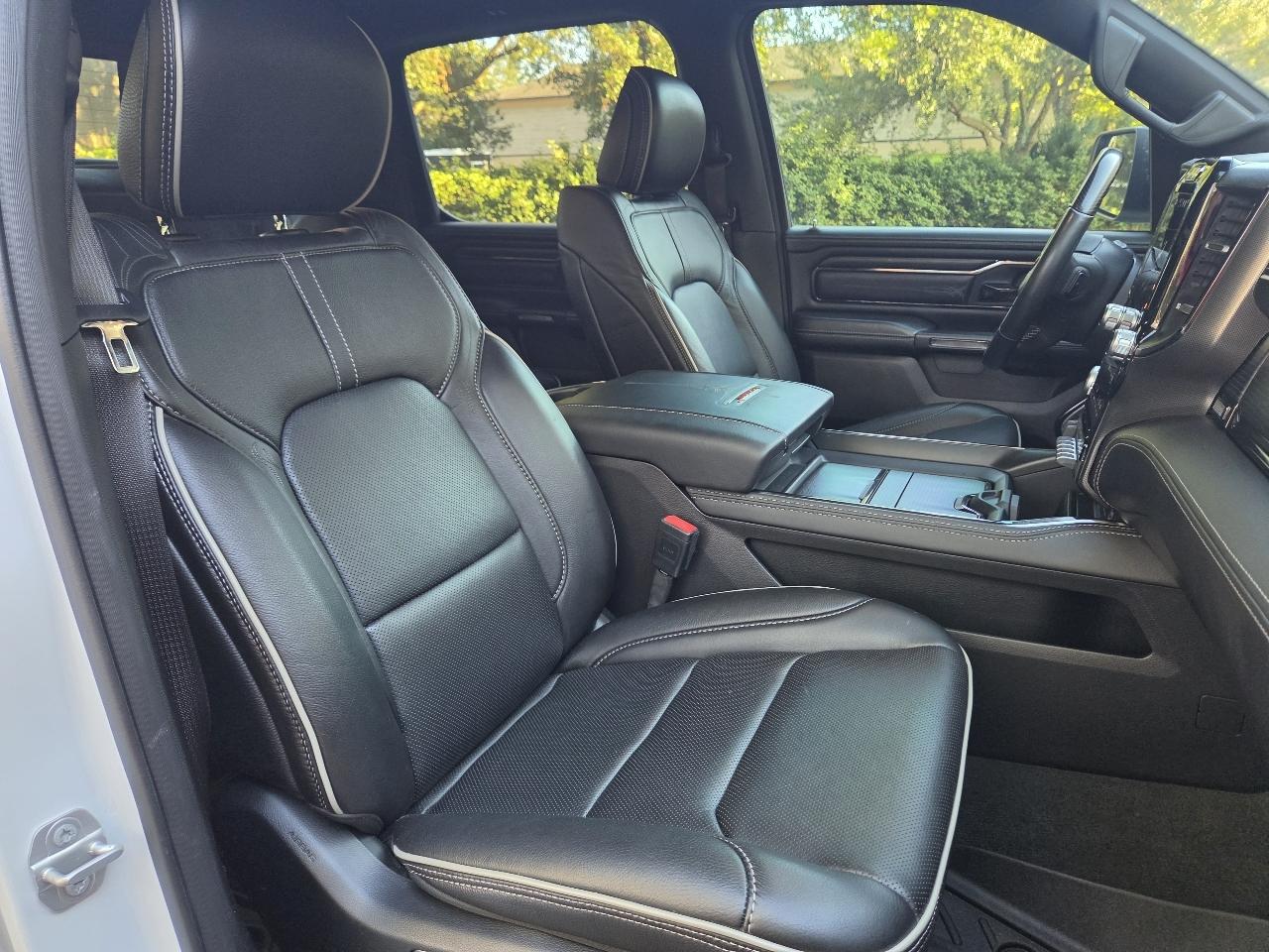 RAM 1500 Limited 4x4 Crew Cab 5'7" Box 2022
