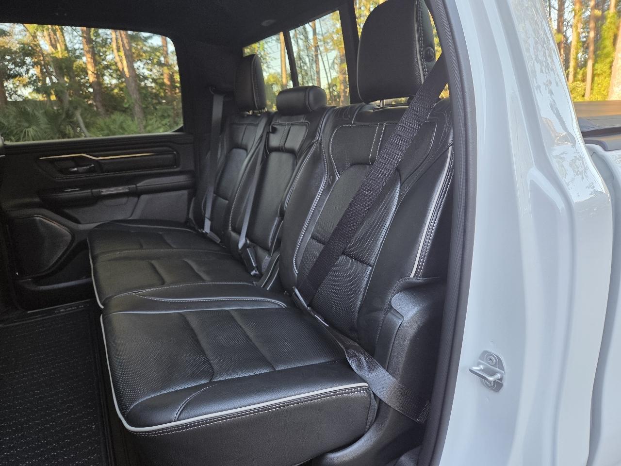 RAM 1500 Limited 4x4 Crew Cab 5'7" Box 2022