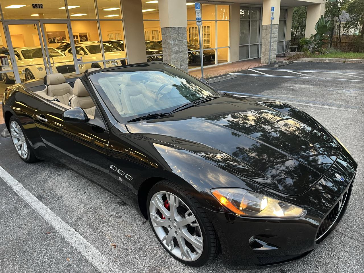 Maserati GranTurismo Convertible 2dr Conv GranTurismo 2012