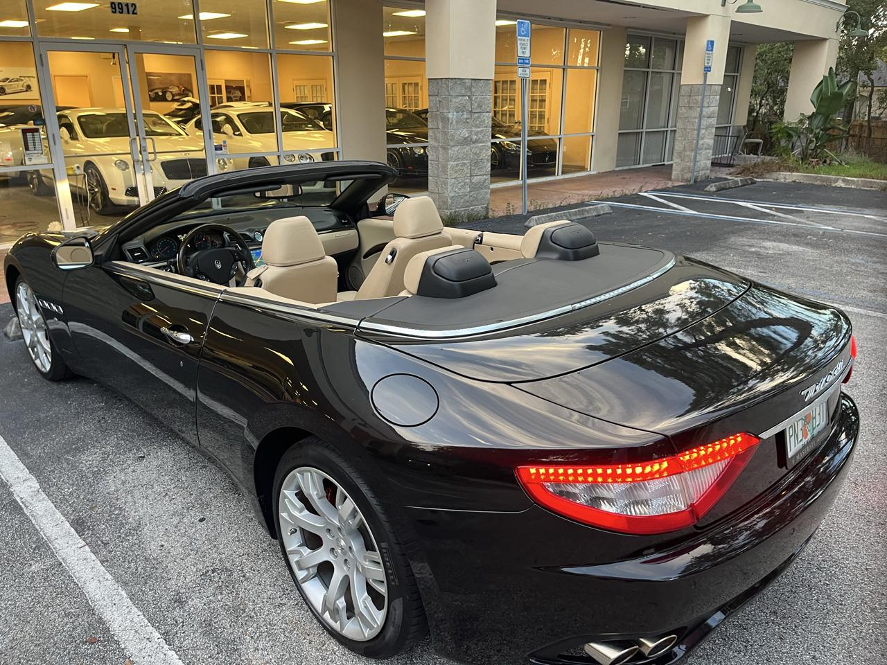 Maserati GranTurismo Convertible 2dr Conv GranTurismo 2012