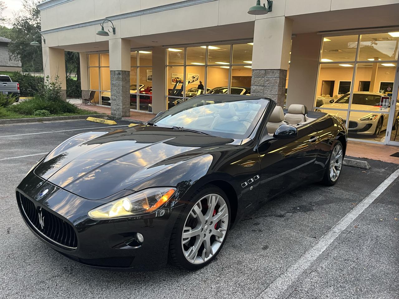 Maserati GranTurismo Convertible 2dr Conv GranTurismo 2012