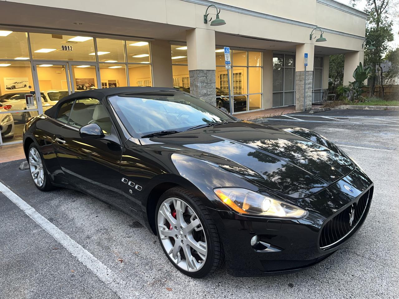 Maserati GranTurismo Convertible 2dr Conv GranTurismo 2012
