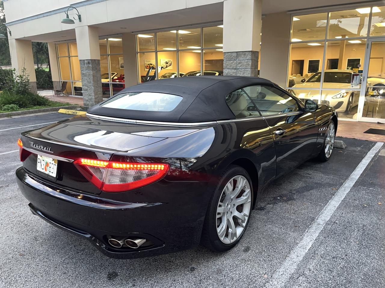 Maserati GranTurismo Convertible 2dr Conv GranTurismo 2012