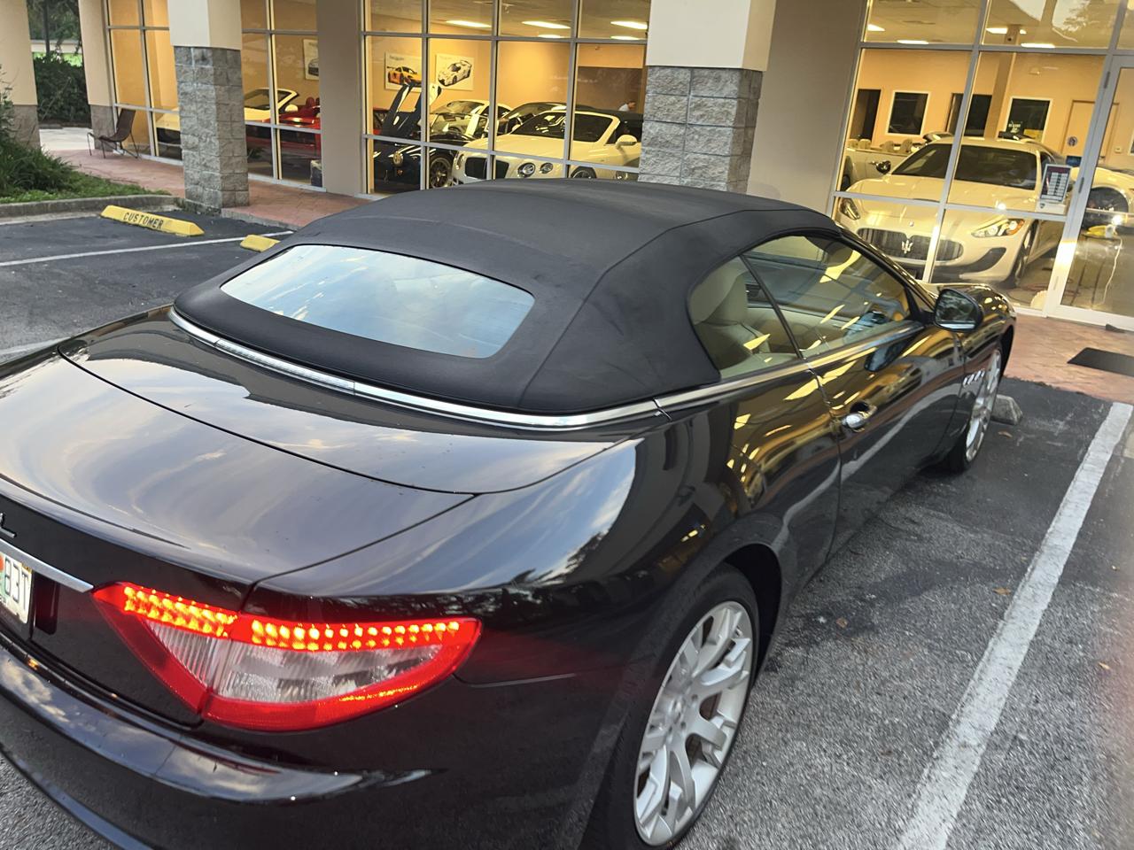 Maserati GranTurismo Convertible 2dr Conv GranTurismo 2012
