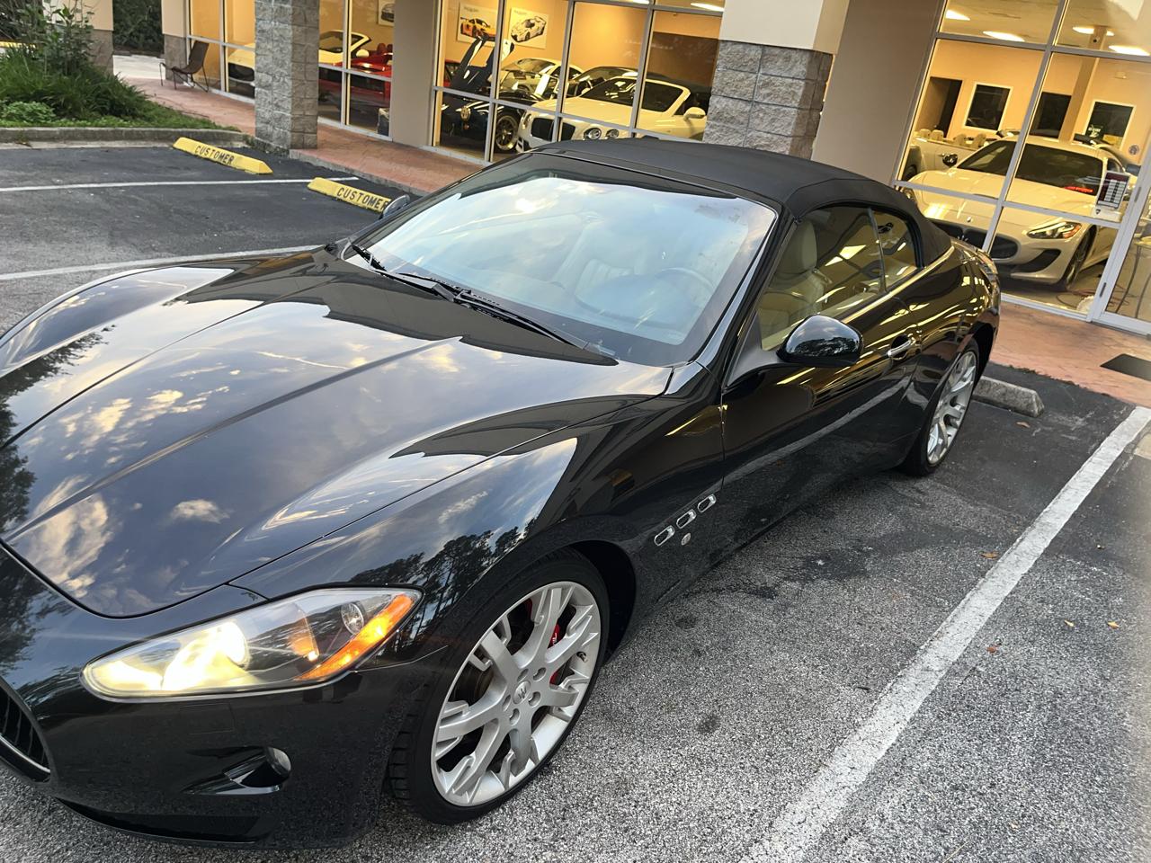 Maserati GranTurismo Convertible 2dr Conv GranTurismo 2012