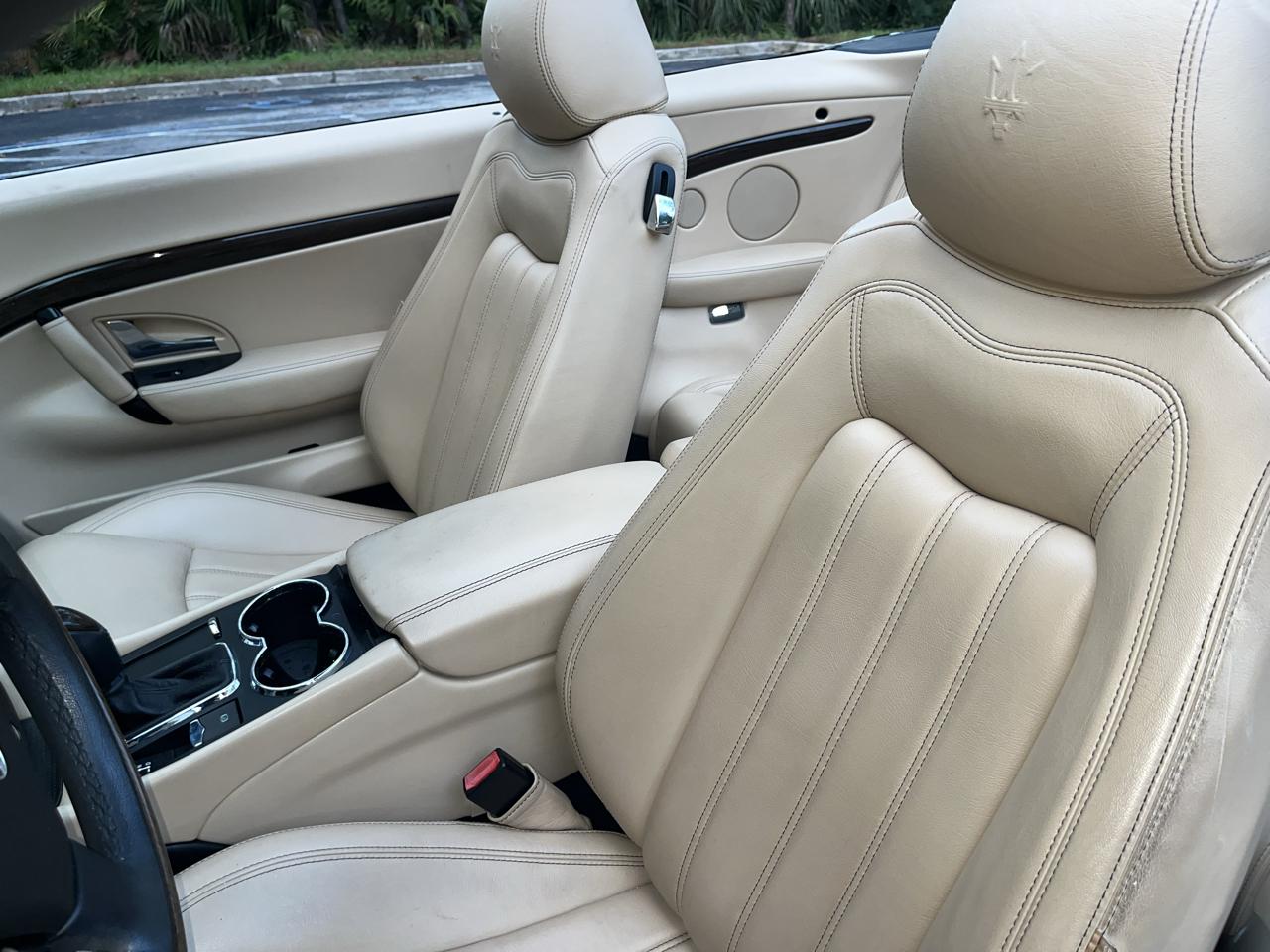 Maserati GranTurismo Convertible 2dr Conv GranTurismo 2012