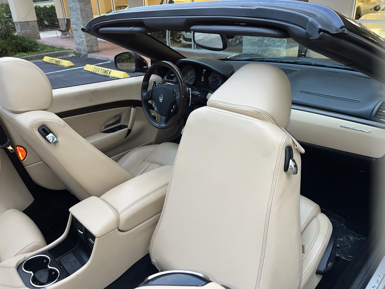 Maserati GranTurismo Convertible 2dr Conv GranTurismo 2012
