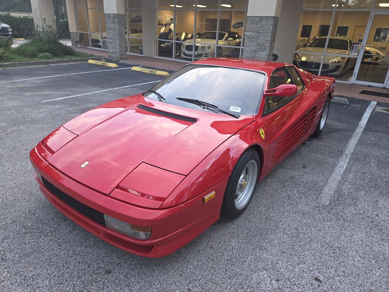 Ferrari Testarossa Base 1985