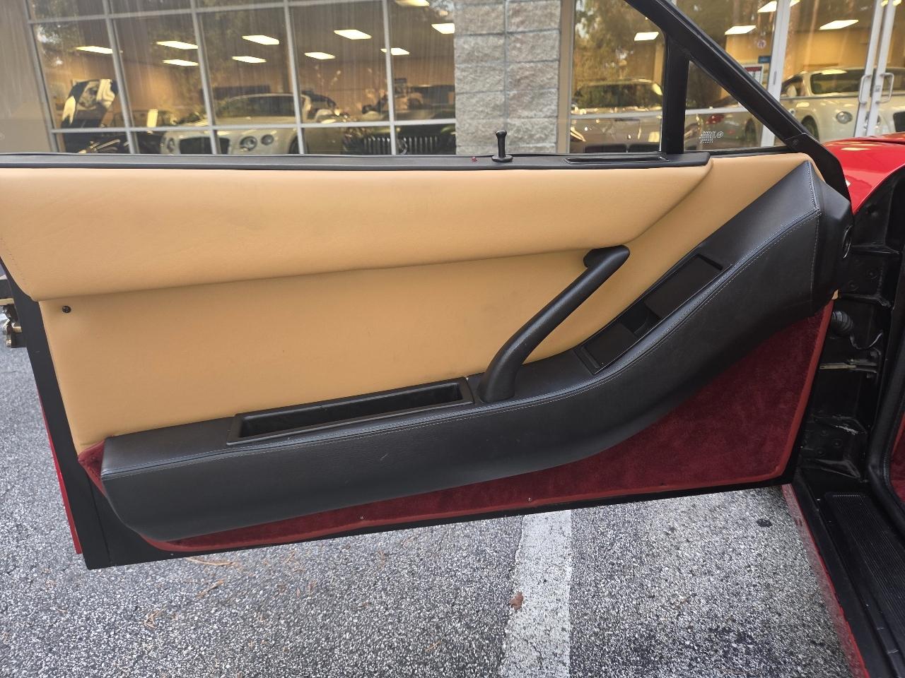 Ferrari Testarossa Base 1985
