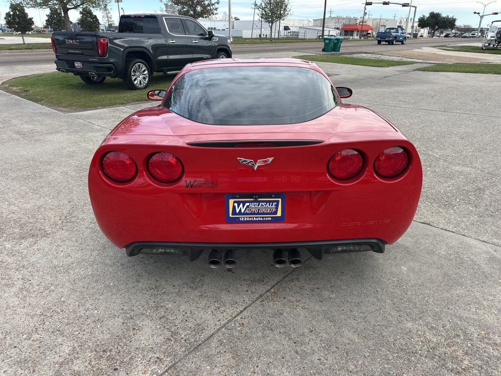 Chevrolet Corvette  2005
