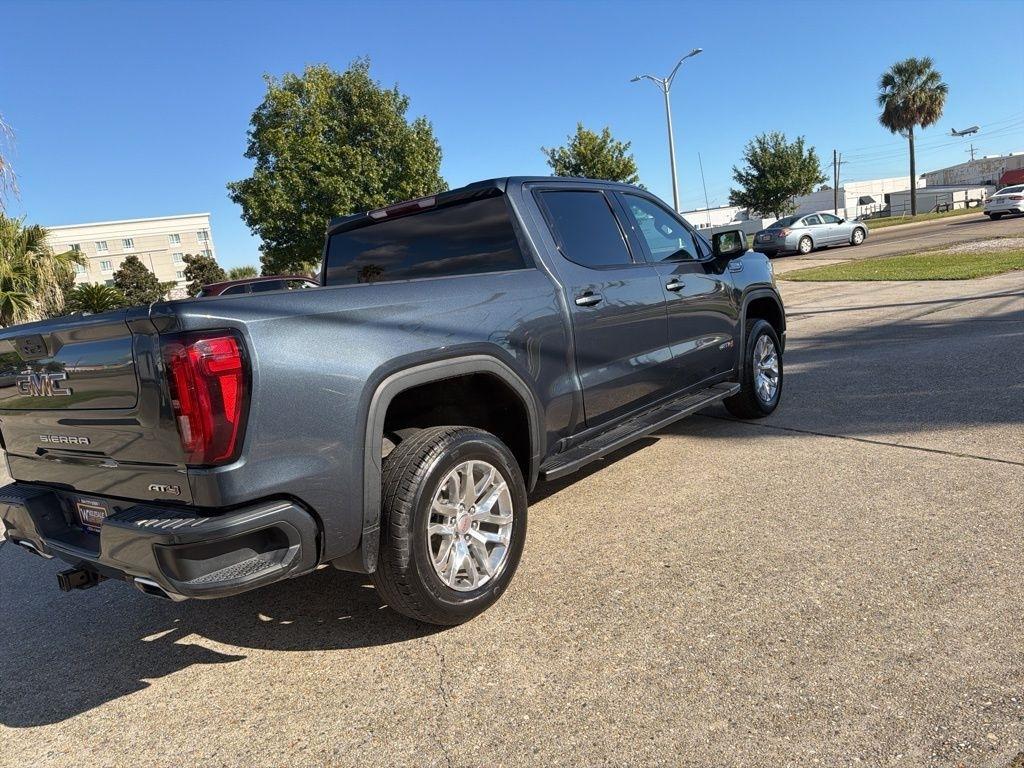 GMC Sierra 1500 AT4 Crew Cab 4WD SWB 2021