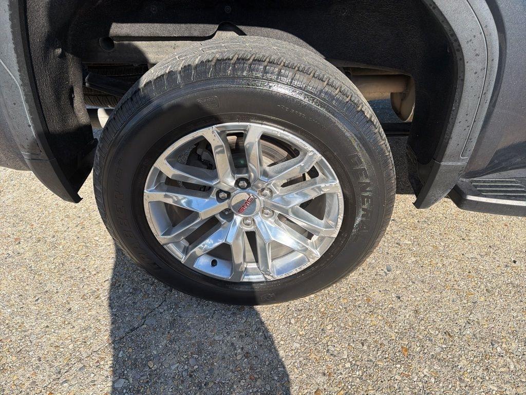 GMC Sierra 1500 AT4 Crew Cab 4WD SWB 2021