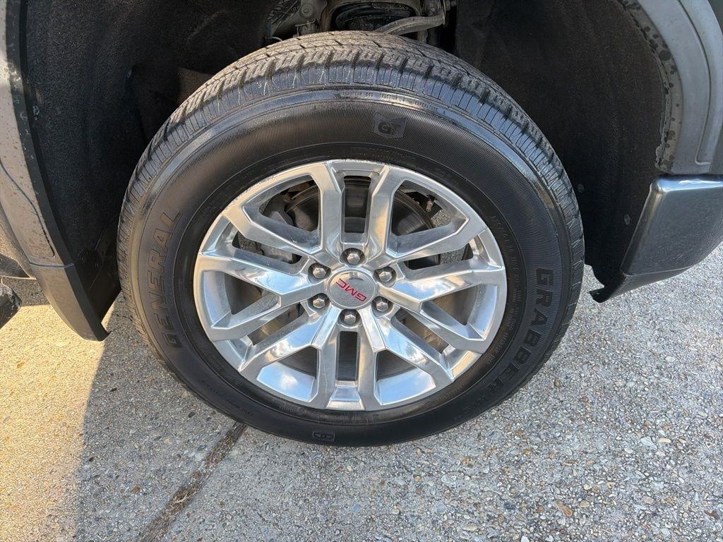 GMC Sierra 1500 AT4 Crew Cab 4WD SWB 2021