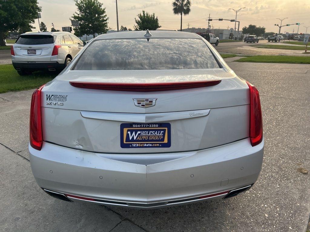 Cadillac XTS Luxury FWD 2017